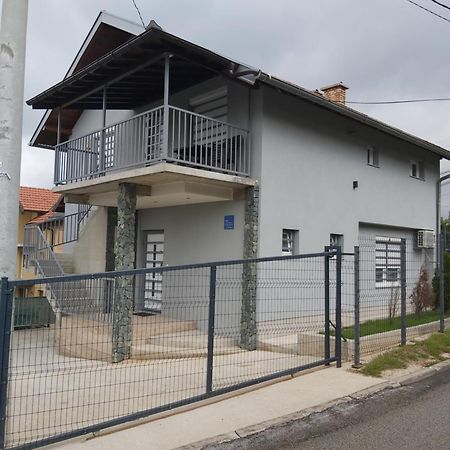 Apartman Emir SJJ Exterior foto