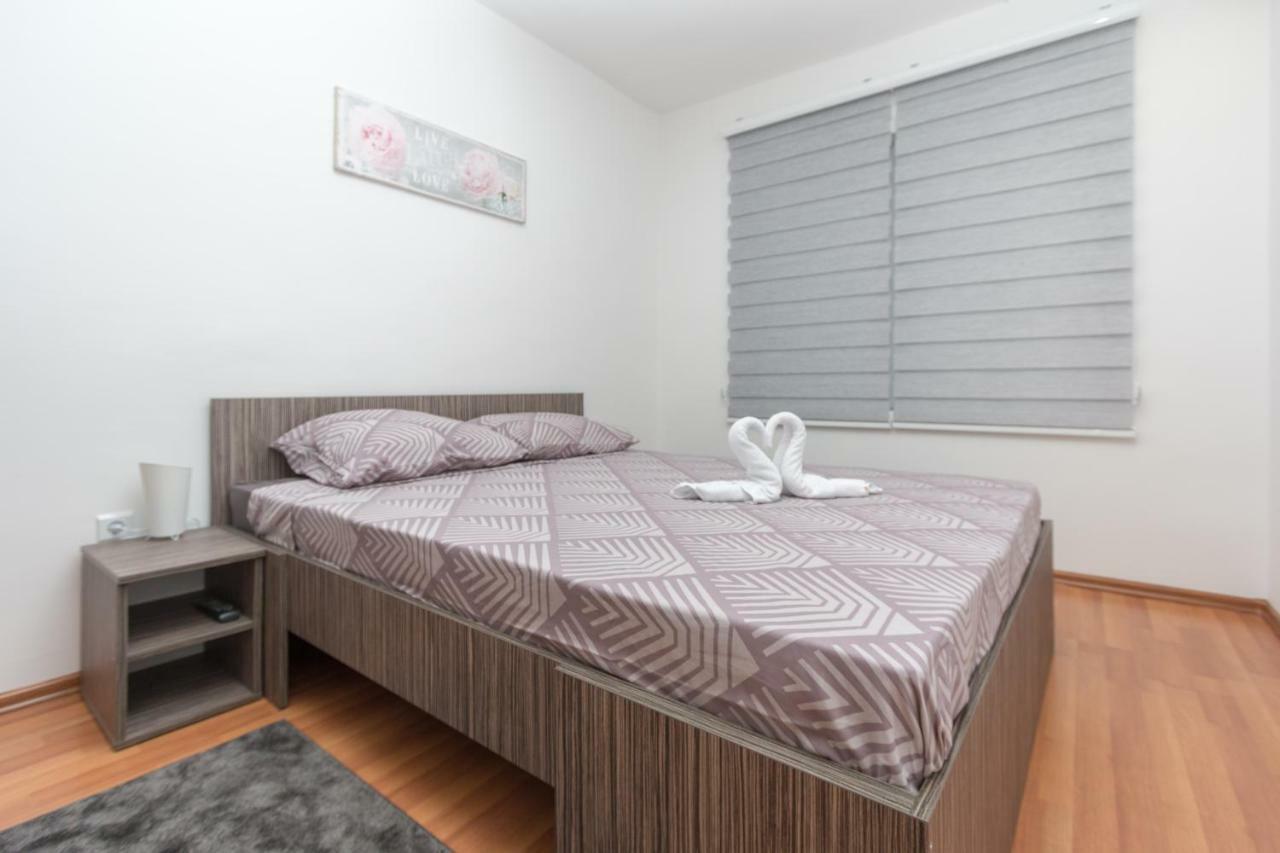 Apartman Emir SJJ Exterior foto