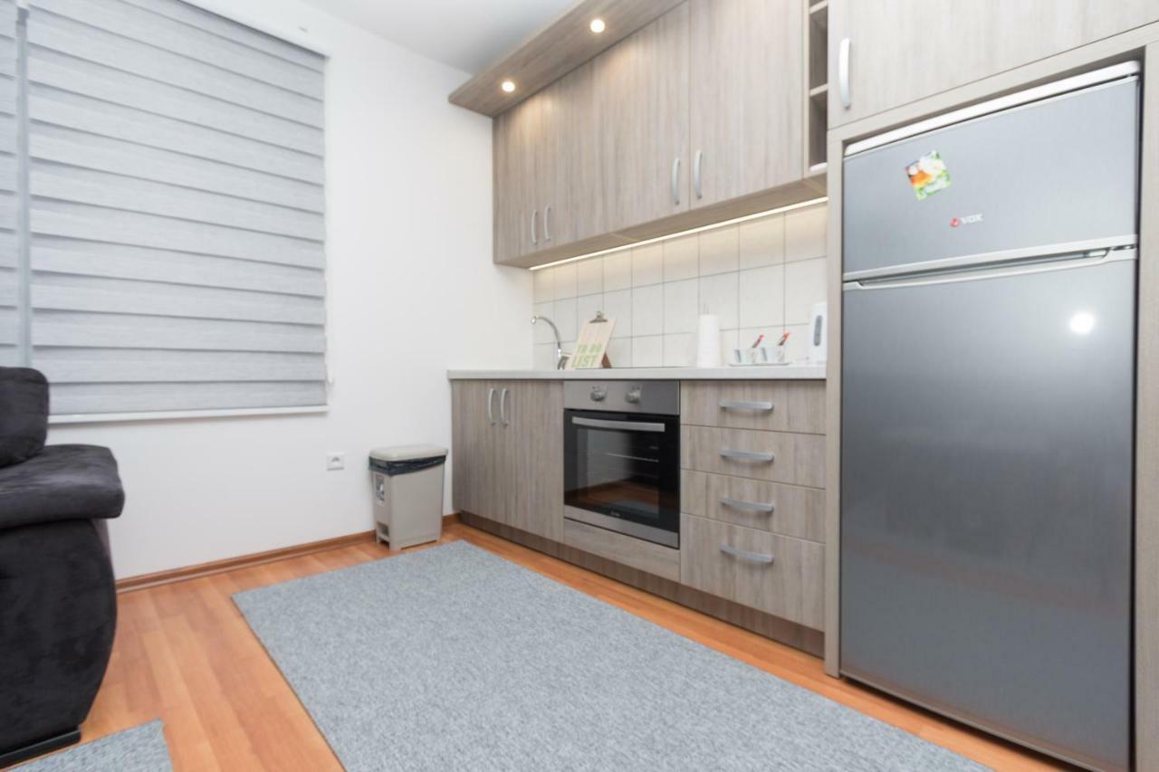 Apartman Emir SJJ Exterior foto